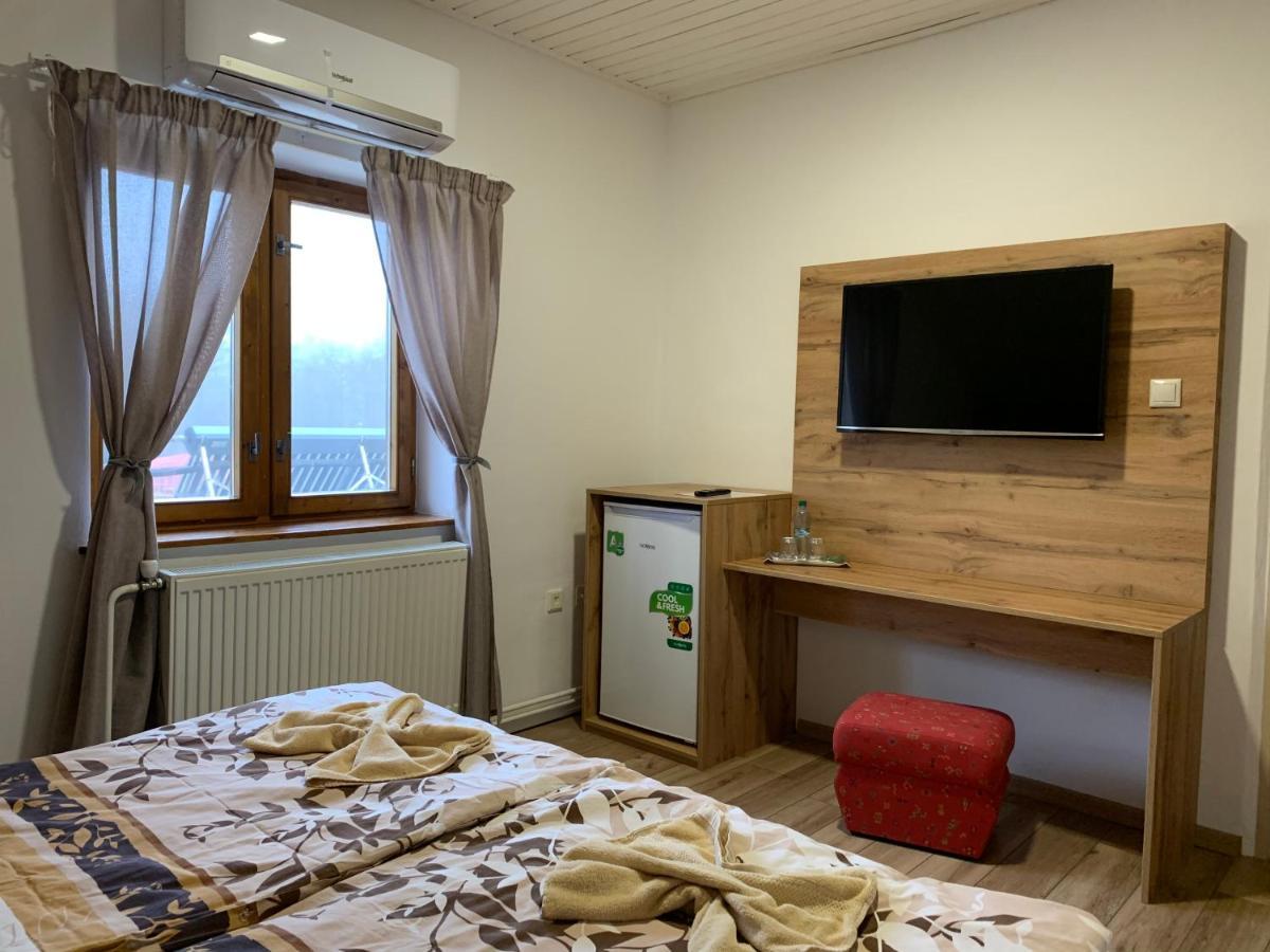 Ranc Pod Babicou Hotel Bojná Buitenkant foto